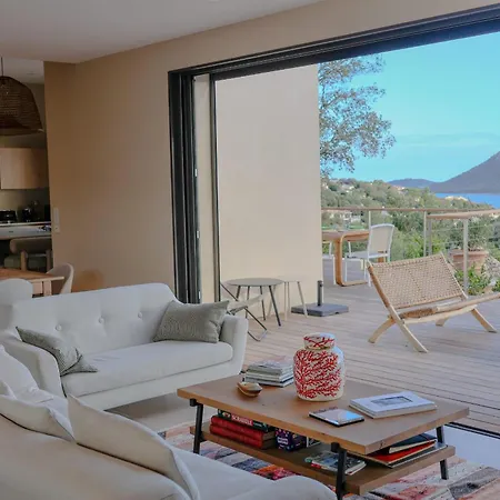 Marina Di Porto-vecchio Villa